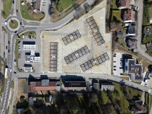 Drohnenansicht Grundstück mit Bauplanung